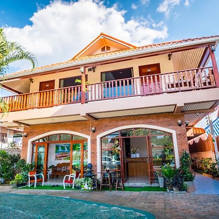 Happy In Pai Hotel Exterior foto